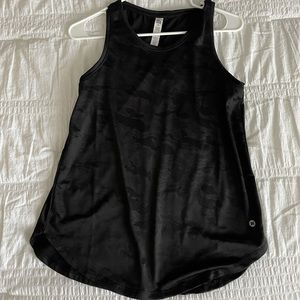 Black camouflage tank top